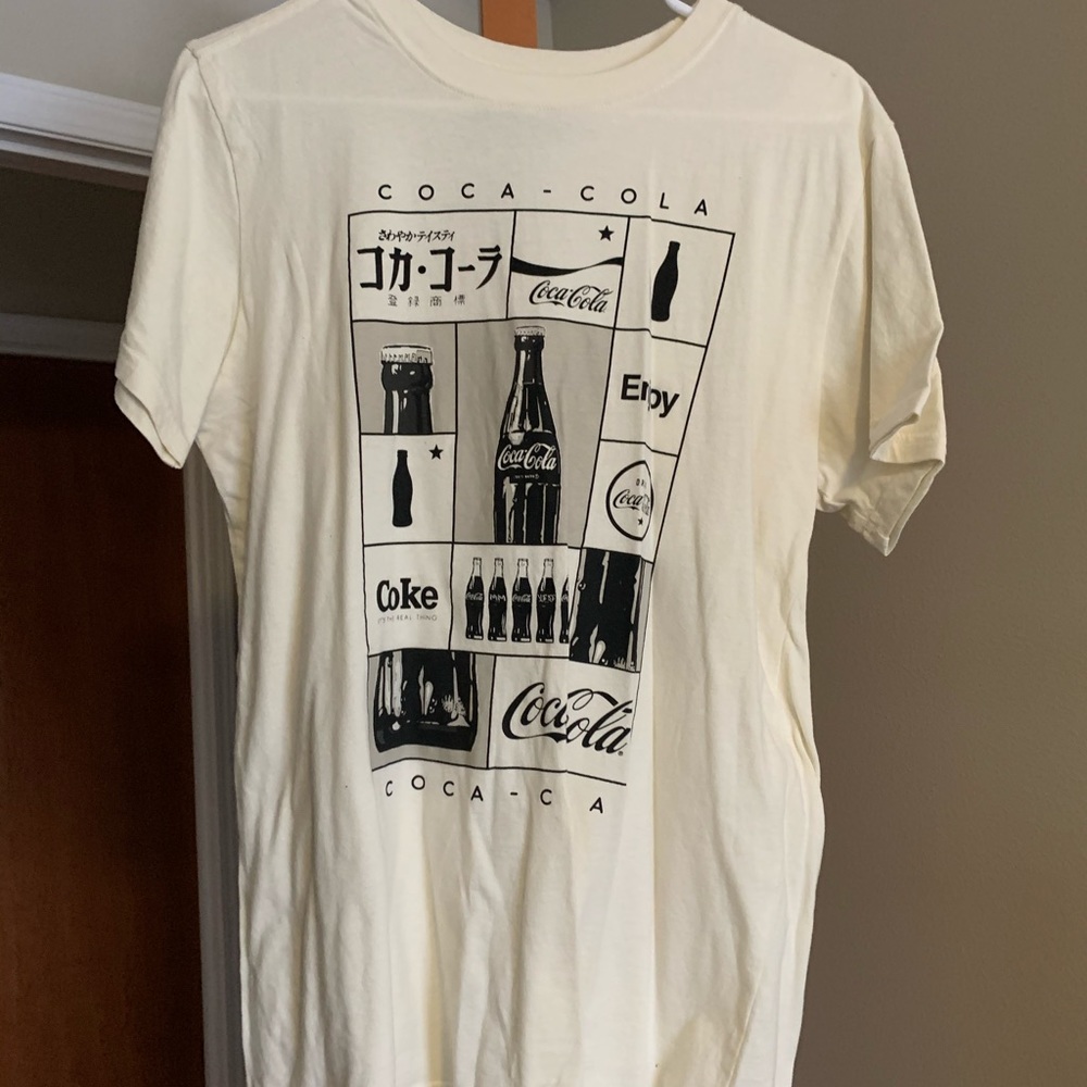t-shirt - Picture 1 of 1